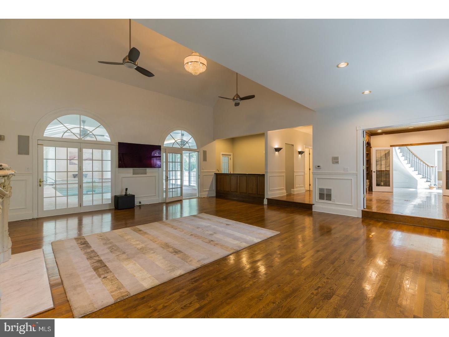 607 Greentree Road Sewell, NJ 08080 - Photo 7 of 25