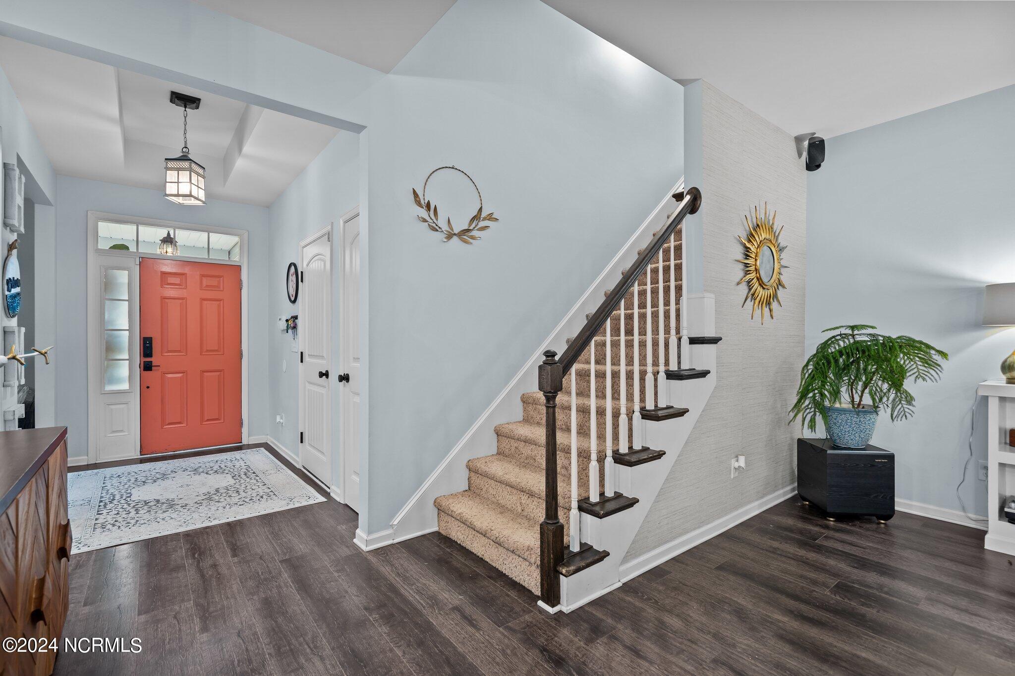 1509 Spring Court Leland, NC 28451 - Photo 4 of 35 Large, open entry