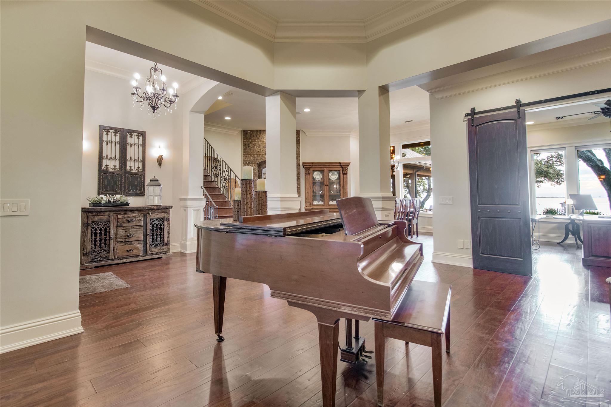 5113 Soundside Drive Gulf Breeze, FL 32563 - Photo 12 of 72