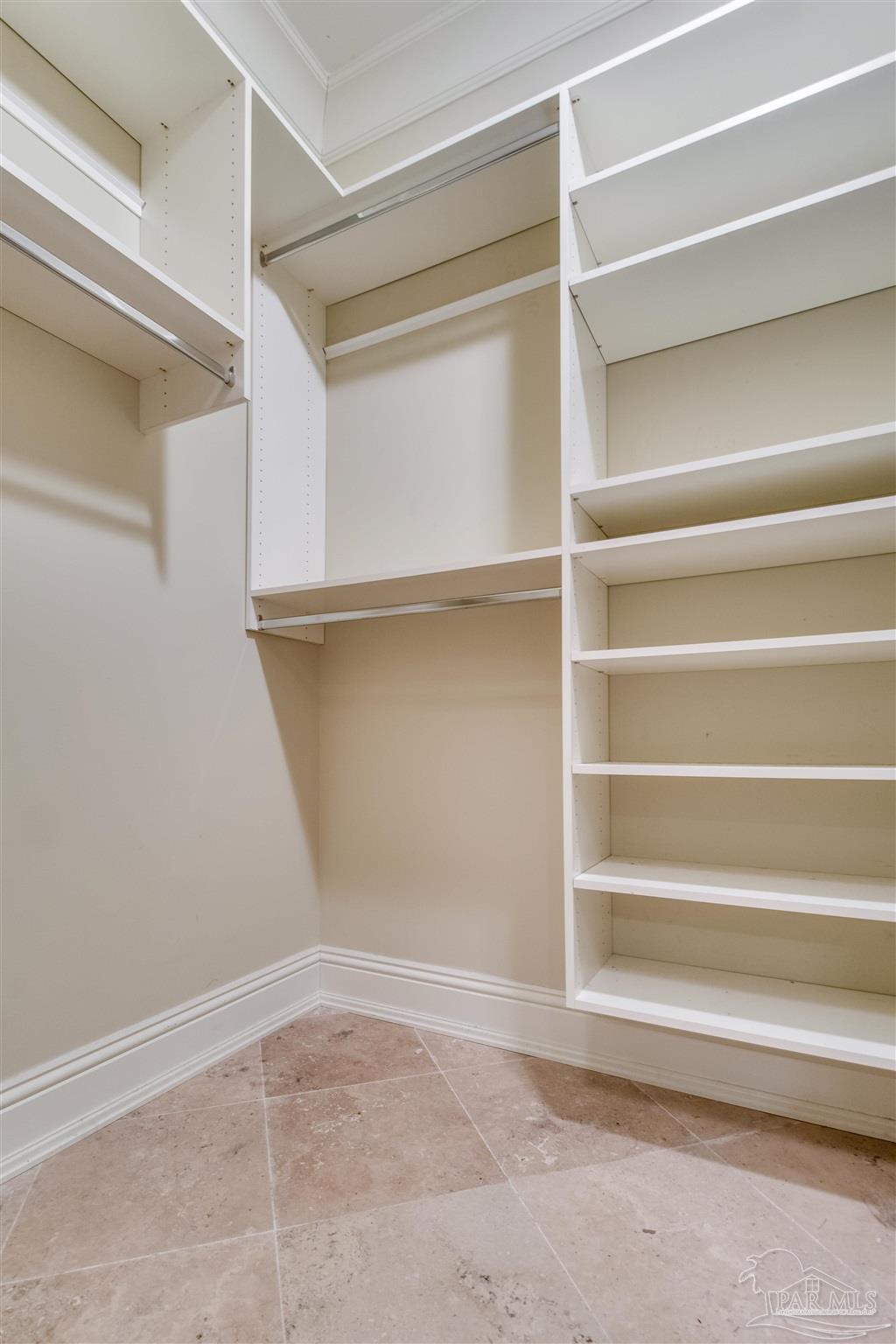 5113 Soundside Drive Gulf Breeze, FL 32563 - Photo 36 of 72