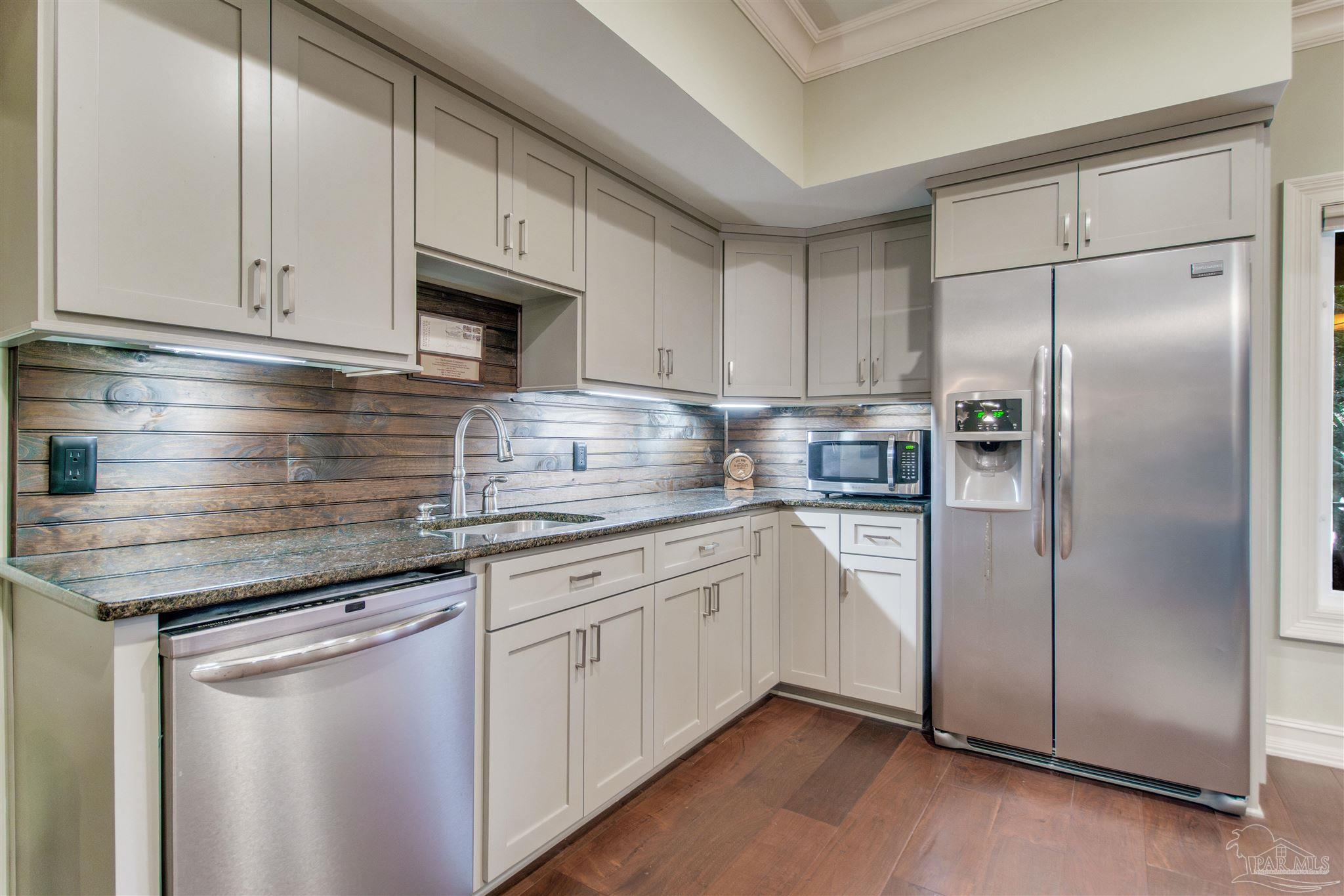 5113 Soundside Drive Gulf Breeze, FL 32563 - Photo 55 of 72