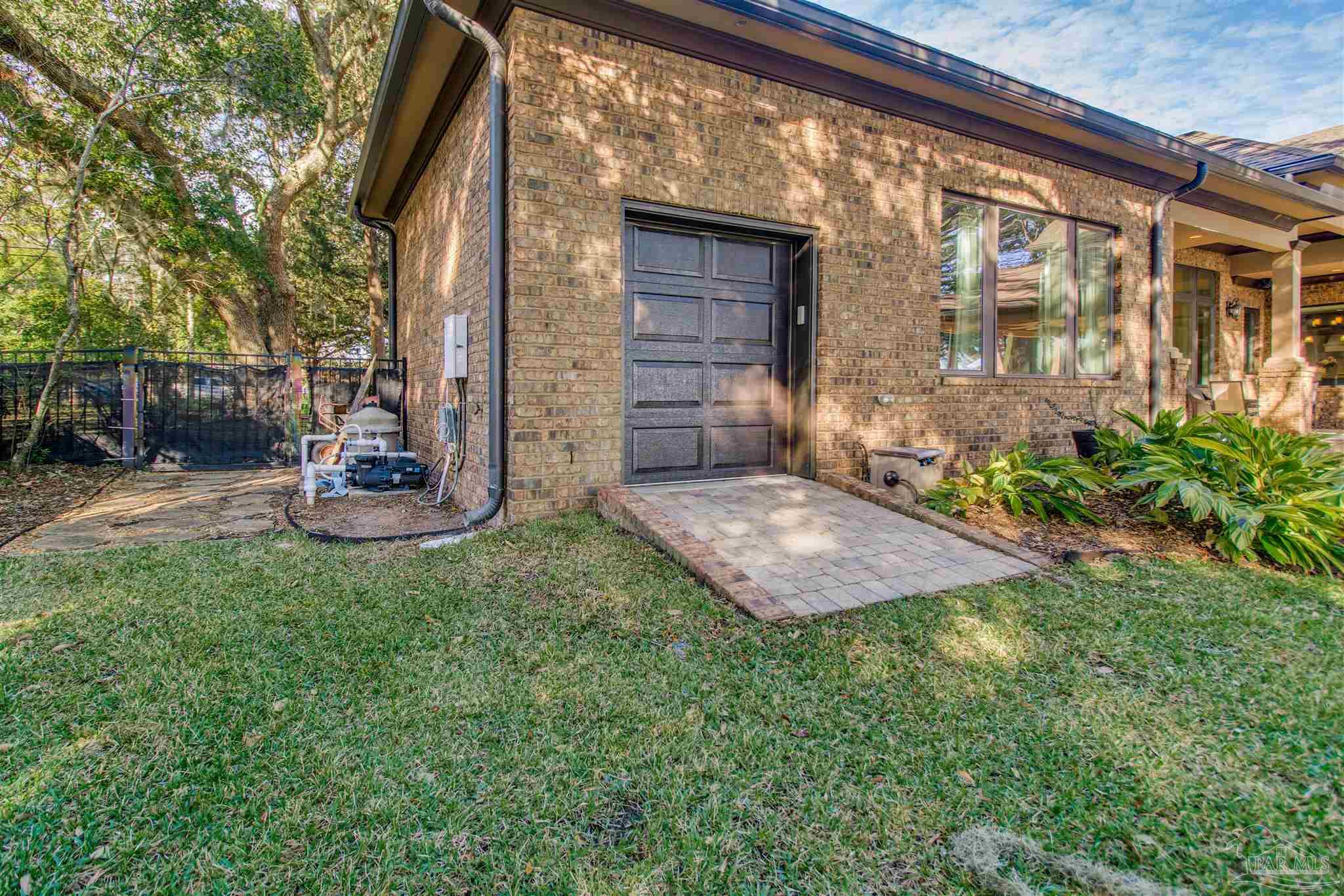 5113 Soundside Drive Gulf Breeze, FL 32563 - Photo 63 of 72 approx 10 x 20