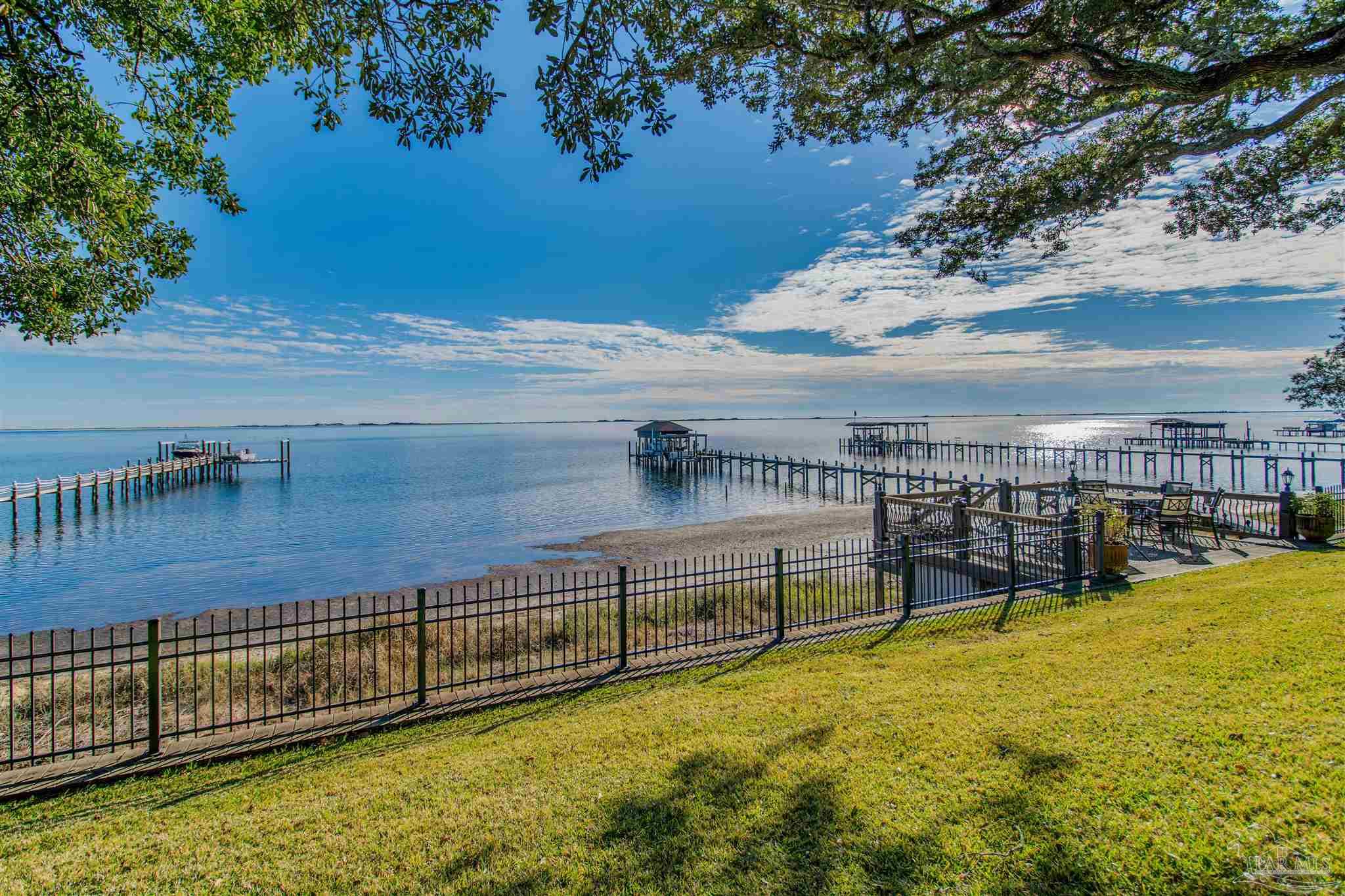 5113 Soundside Drive Gulf Breeze, FL 32563 - Photo 64 of 72