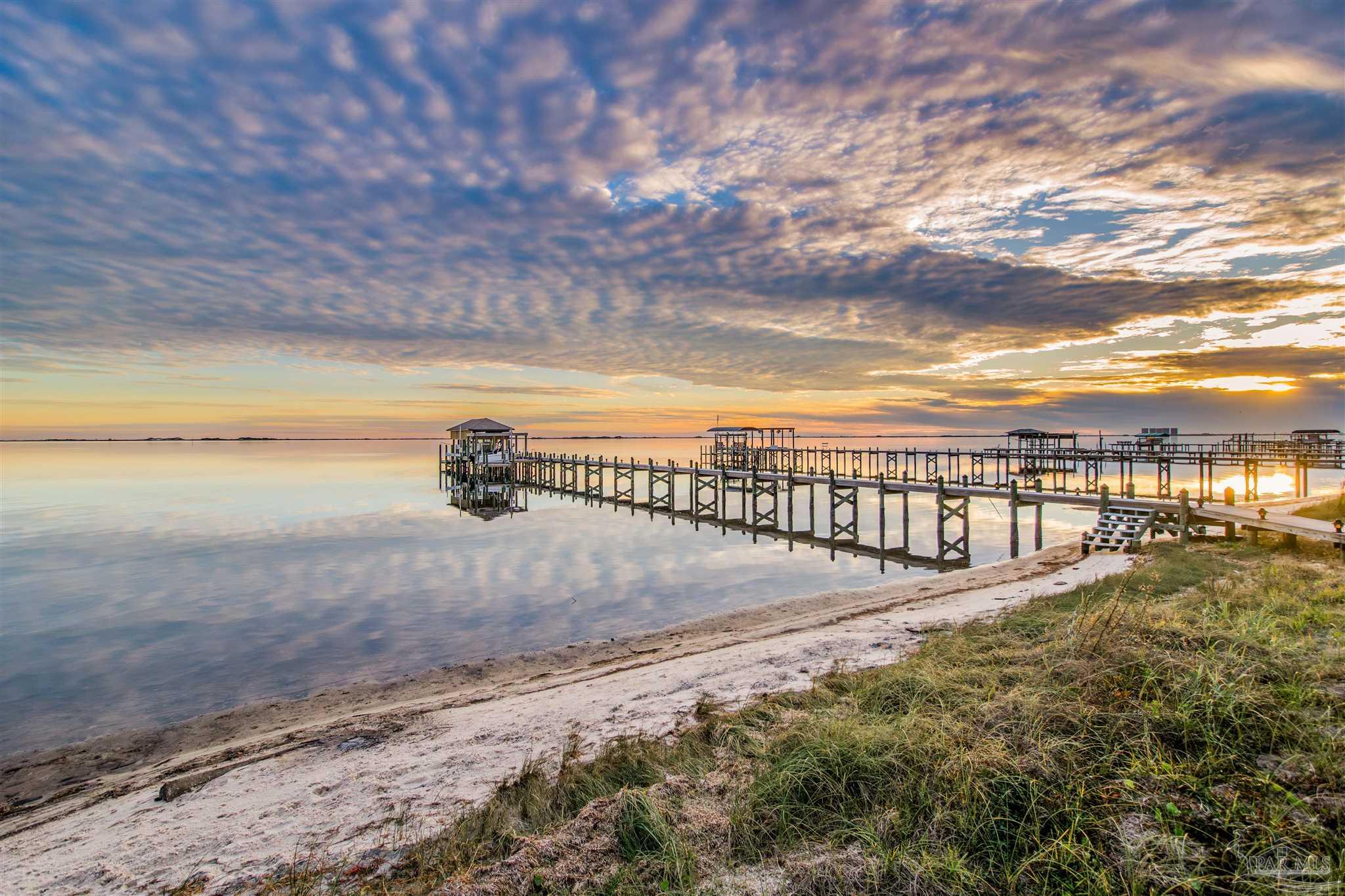 5113 Soundside Drive Gulf Breeze, FL 32563 - Photo 69 of 72