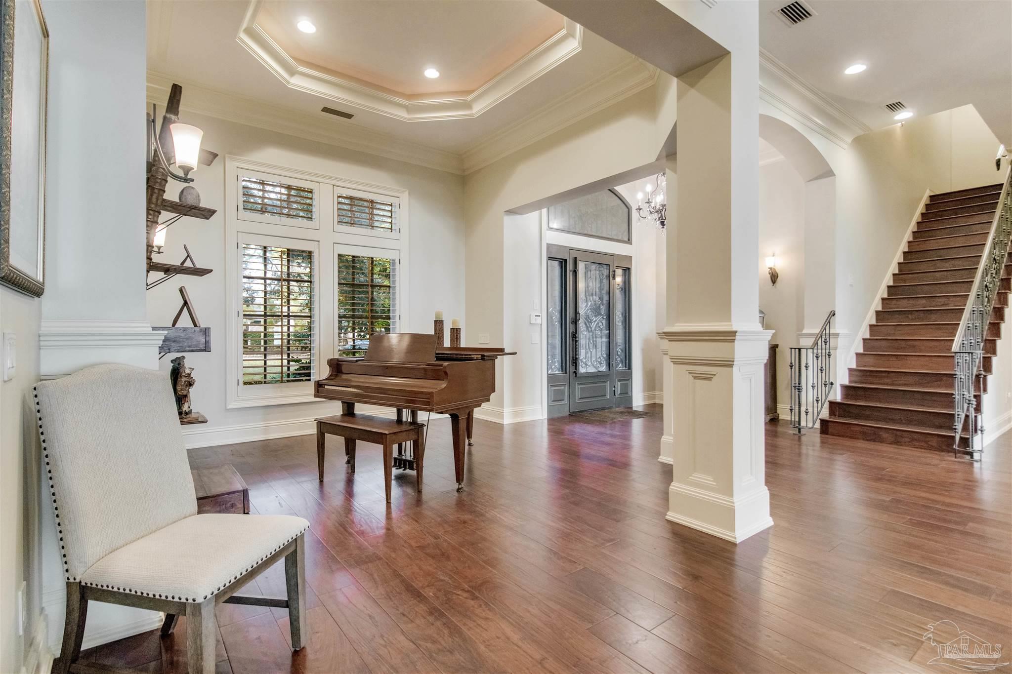 5113 Soundside Drive Gulf Breeze, FL 32563 - Photo 8 of 72