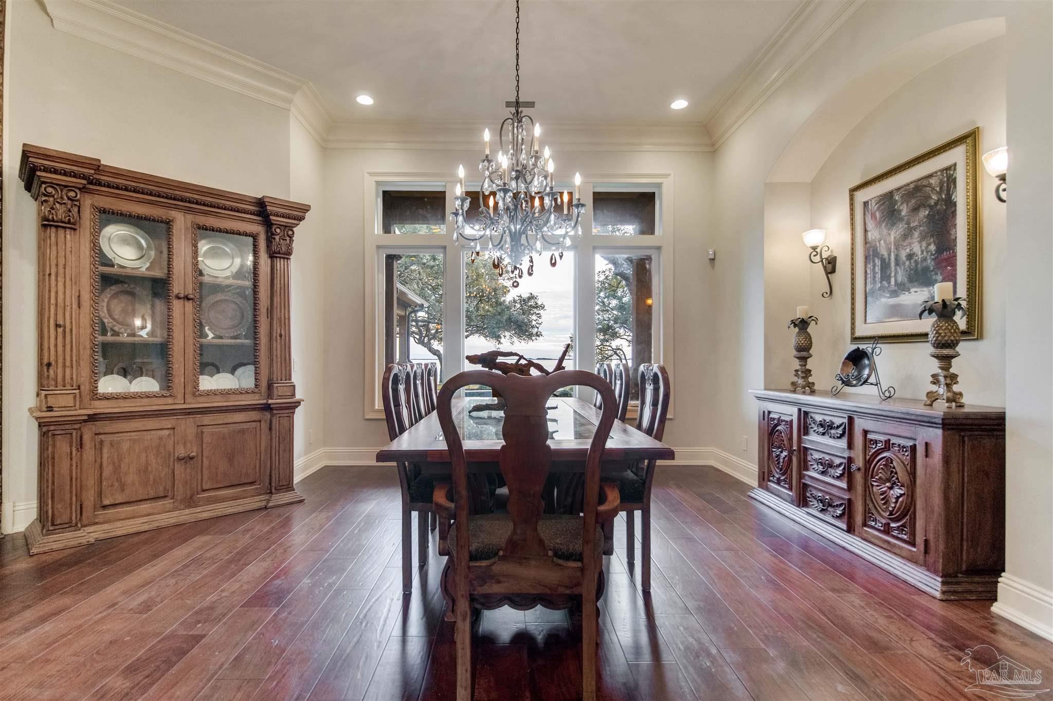 5113 Soundside Drive Gulf Breeze, FL 32563 - Photo 10 of 72 with waterviews