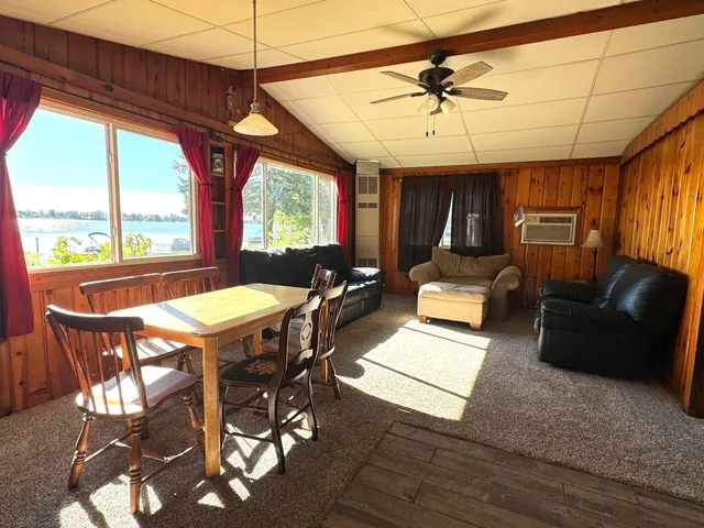 $324,900 | N9384 Idle Hour Drive, Randolph, WI 53956