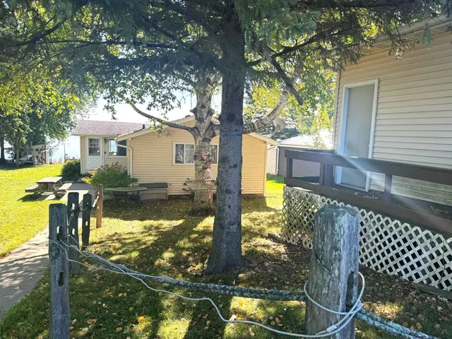 $324,900 | N9384 Idle Hour Drive, Randolph, WI 53956