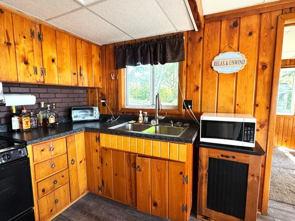 $324,900 | N9384 Idle Hour Drive, Randolph, WI 53956