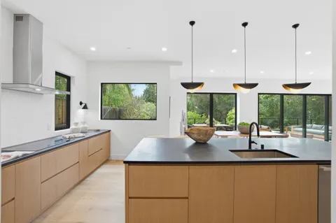 $4,995,000 | 275 Hubbard Avenue, Redwood City, CA 94062