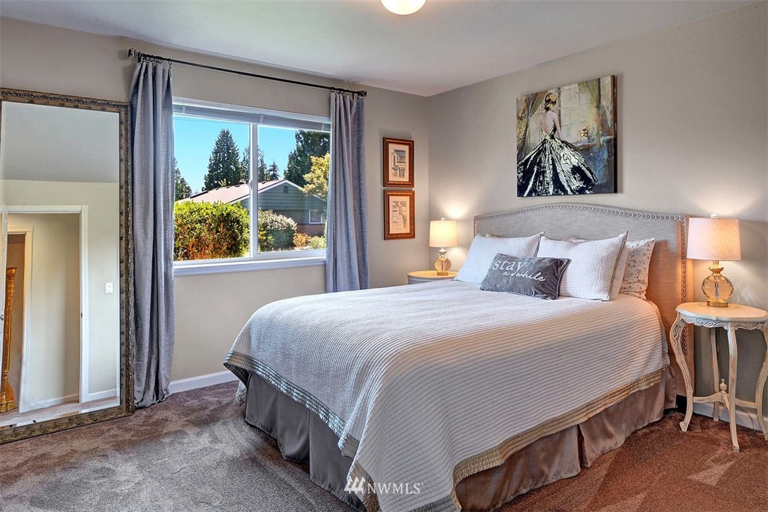 10612 Northeast 195th Street Bothell, WA 98011 - Photo 16 of 24
