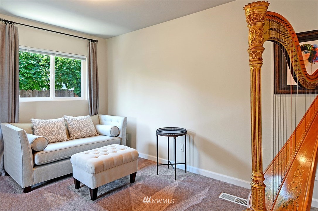 10612 Northeast 195th Street Bothell, WA 98011 - Photo 17 of 24