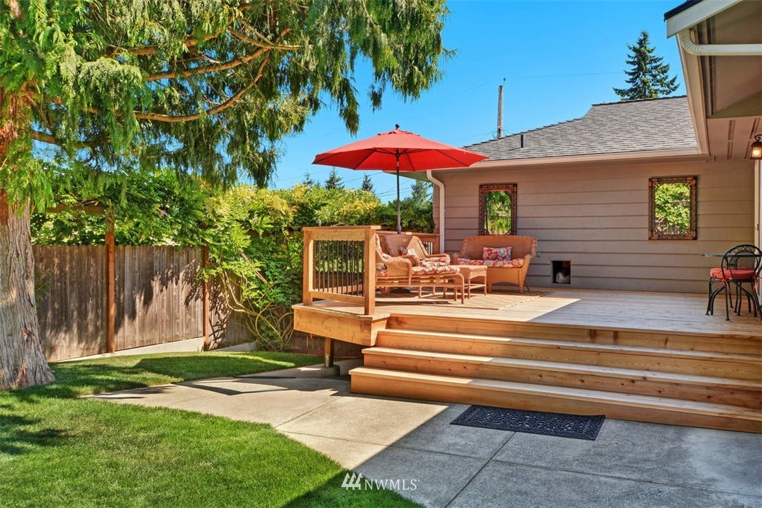 10612 Northeast 195th Street Bothell, WA 98011 - Photo 23 of 24
