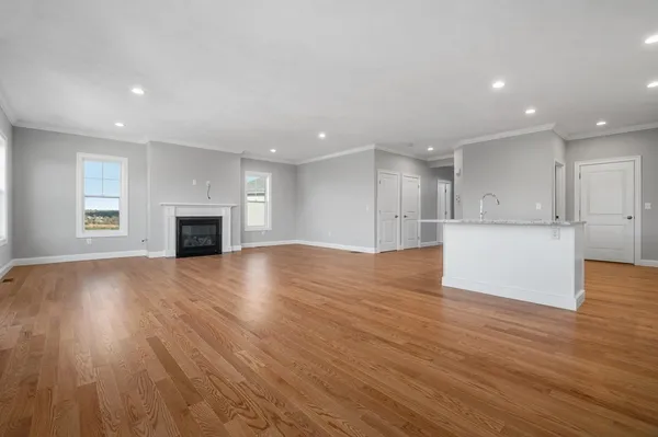 $609,900 | 162 Rolling Rdg Drive, Unit 103, Northbridge, MA 01588