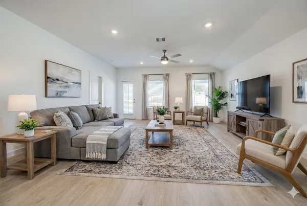 $2,300 | 30606 Windermere Peaks Lane, Fulshear, TX 77494