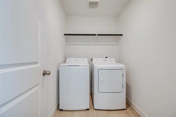 $2,300 | 30606 Windermere Peaks Lane, Fulshear, TX 77494