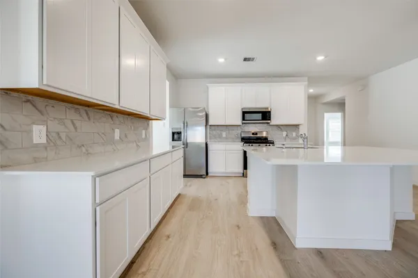 $2,300 | 30606 Windermere Peaks Lane, Fulshear, TX 77494