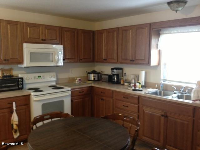 586 Camp Road Cocoa, FL 32927 - Photo 3 of 11 20131014214745681840000000-o