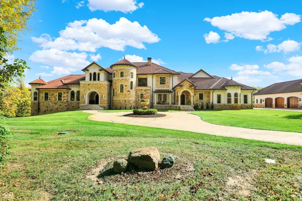 $5,450,000 | 2075 South 950 East, Zionsville, IN 46077