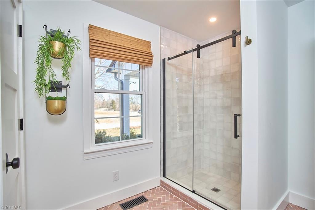 593 Hartman Road Winston-Salem, NC 27127 - Photo 30 of 50 Gallery Image 30