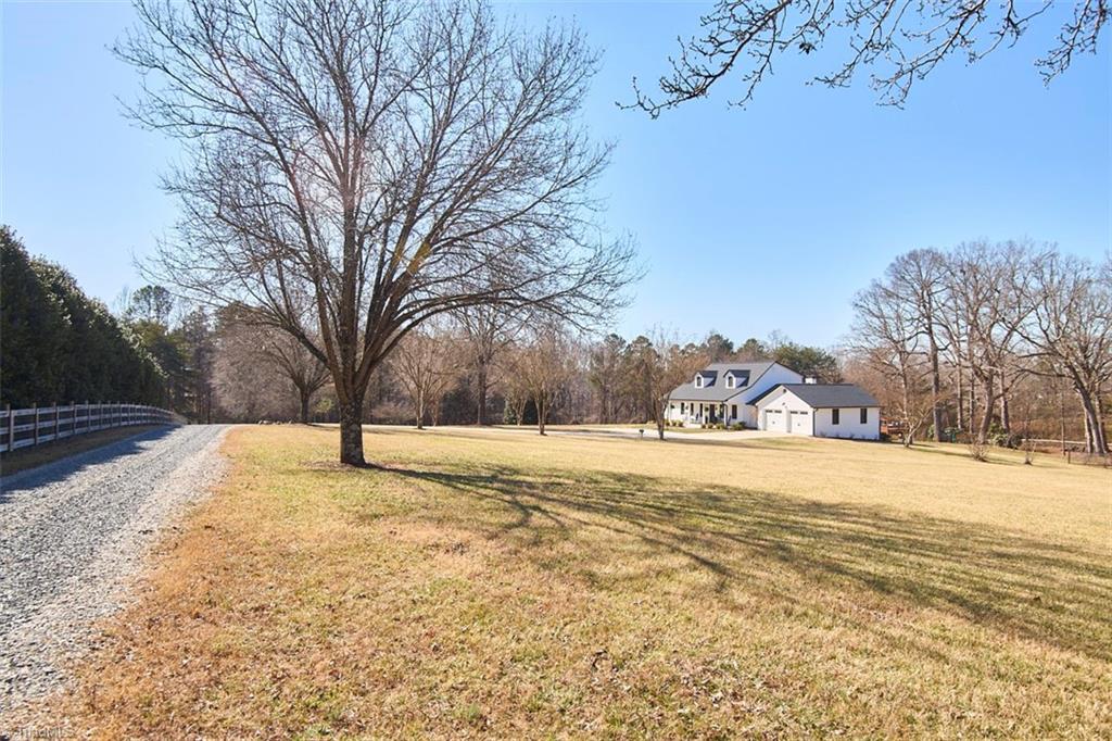 593 Hartman Road Winston-Salem, NC 27127 - Photo 3 of 50 Gallery Image 3