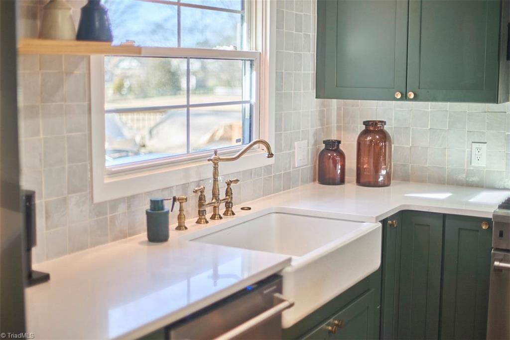 593 Hartman Road Winston-Salem, NC 27127 - Photo 9 of 50 Gallery Image 9
