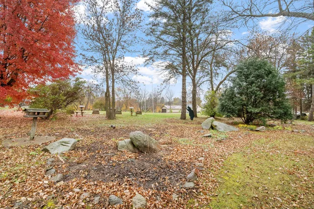 $300,000 | 8151 Griffith Avenue Northwest, Maple Lake, MN 55358