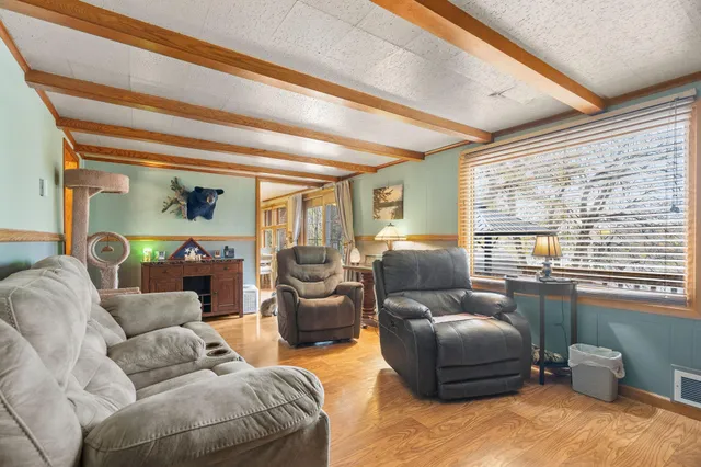 $300,000 | 8151 Griffith Avenue Northwest, Maple Lake, MN 55358