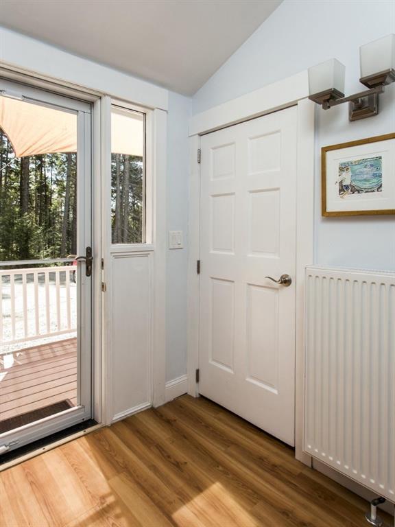 496 Cross Point Road Edgecomb, ME 04556 - Photo 5 of 26 The entry, with closets and laminate...