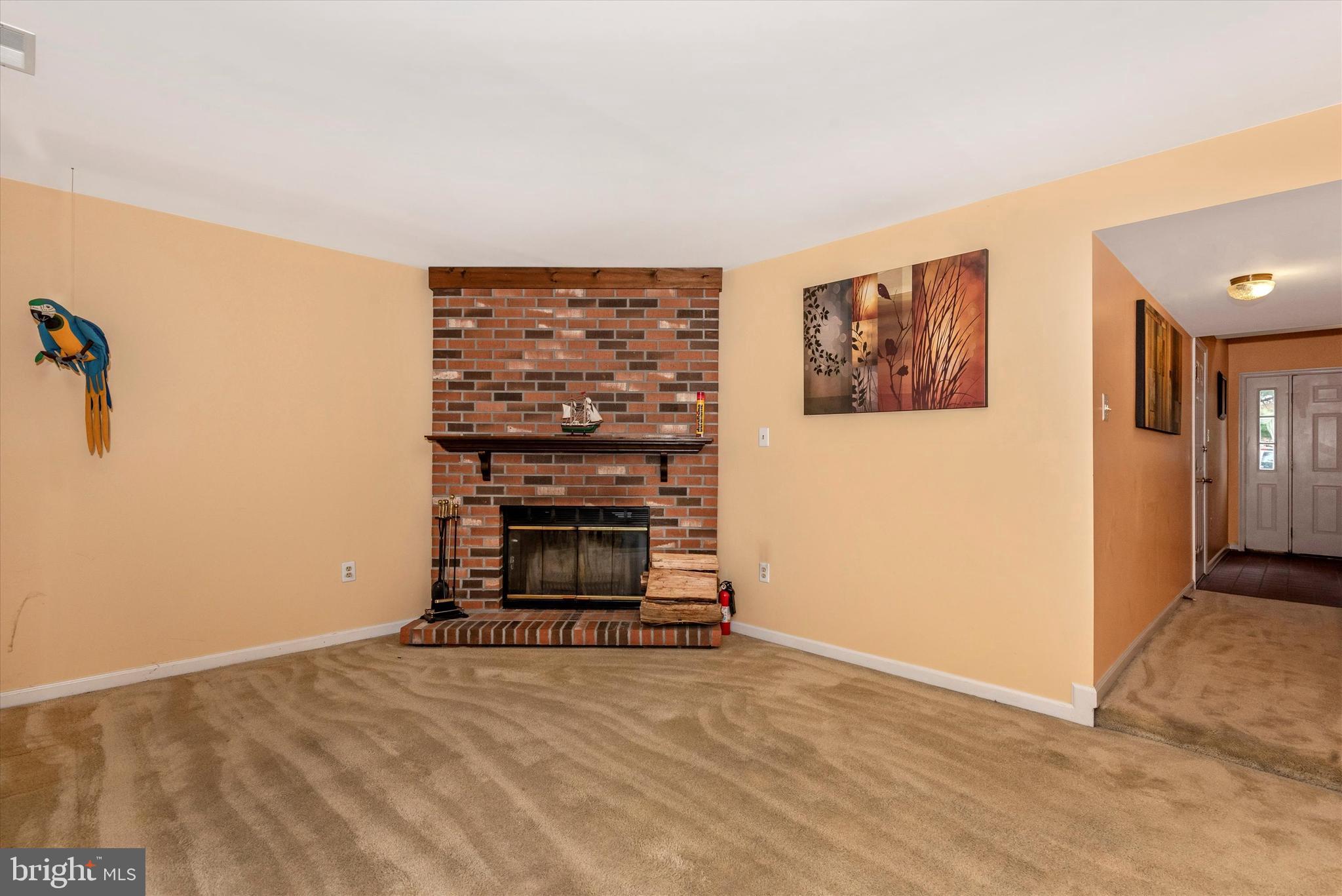 8039 Broken Reed Court Frederick, MD 21701 - Photo 5 of 38 Gallery Image 5