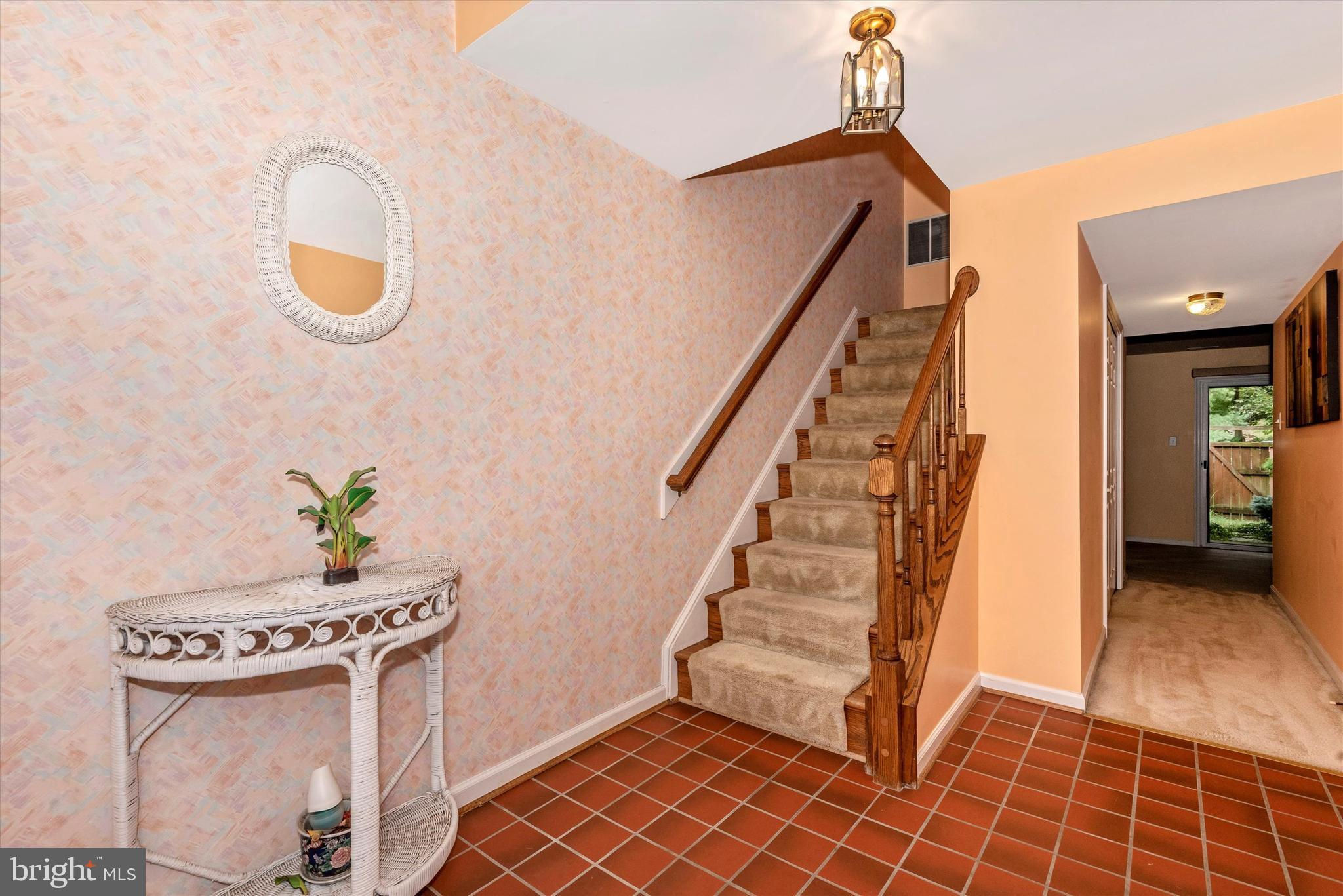 8039 Broken Reed Court Frederick, MD 21701 - Photo 8 of 38 Gallery Image 8