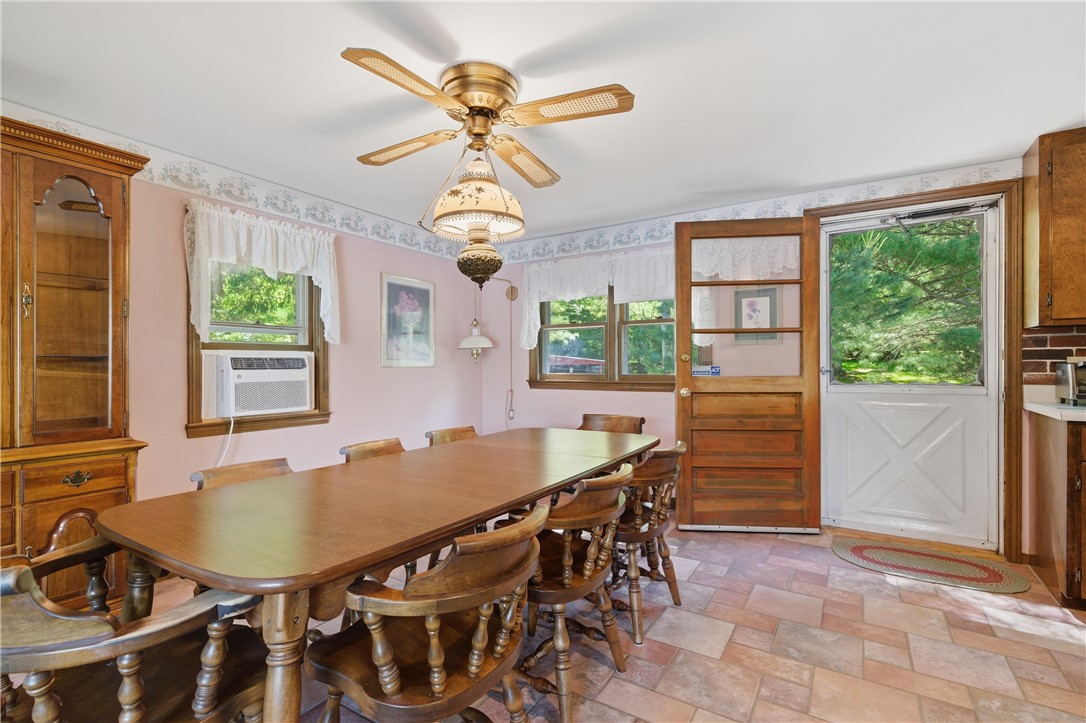 585 Reservoir Road Burrillville, RI 02859 - Photo 10 of 49