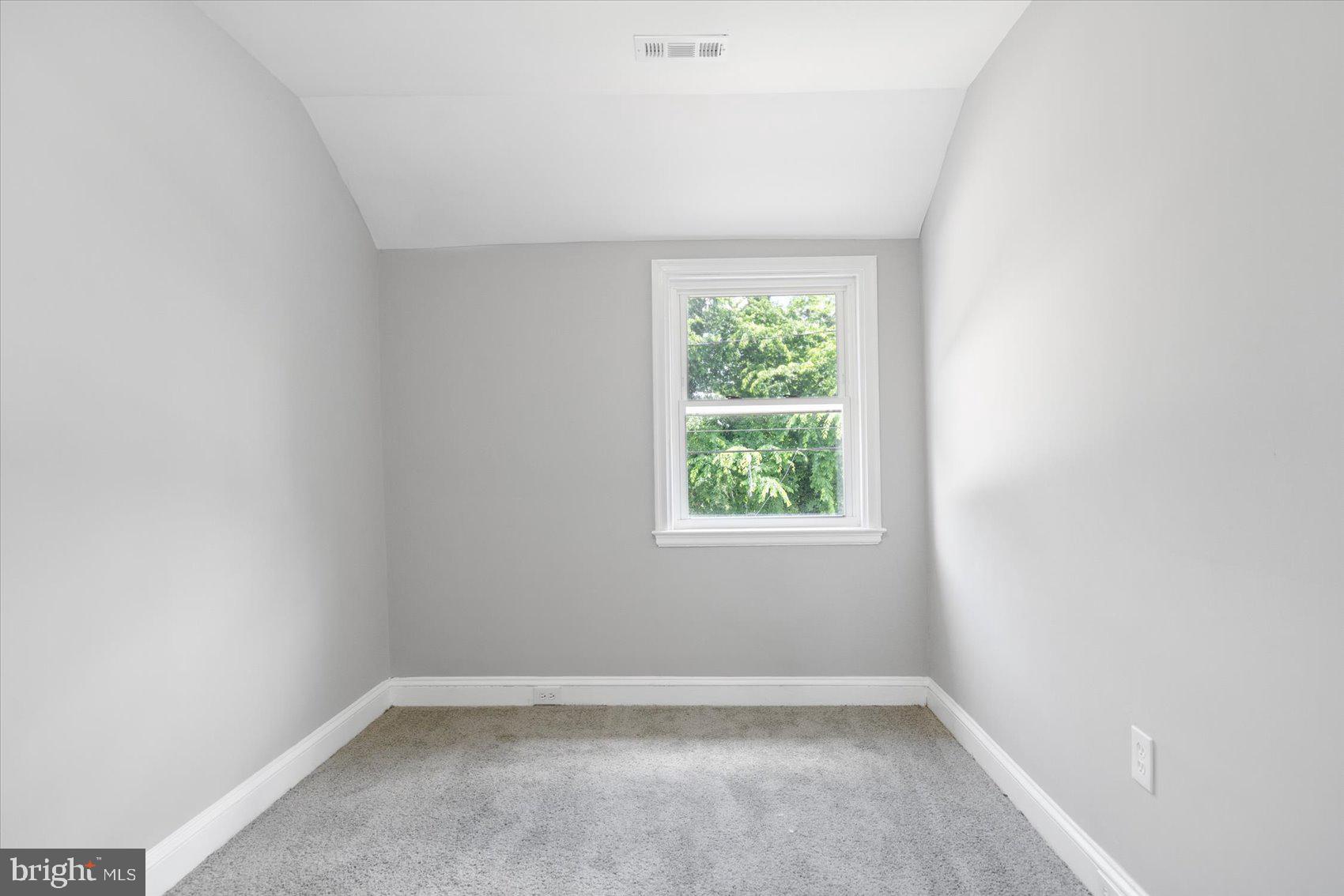 1335 Crofton Road Baltimore, MD 21239 - Photo 28 of 39