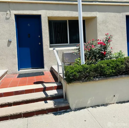 $274,900 | 40 Fayette Street, Unit 6, Perth Amboy, NJ 08861