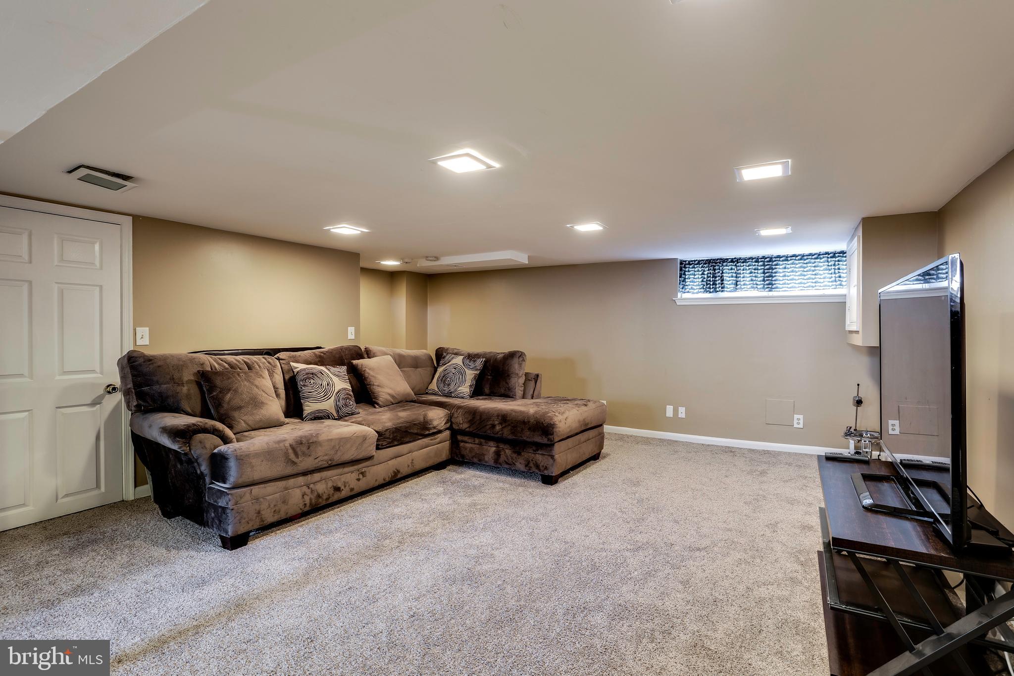 1705 Glen Ridge Road Towson, MD 21286 - Photo 27 of 34