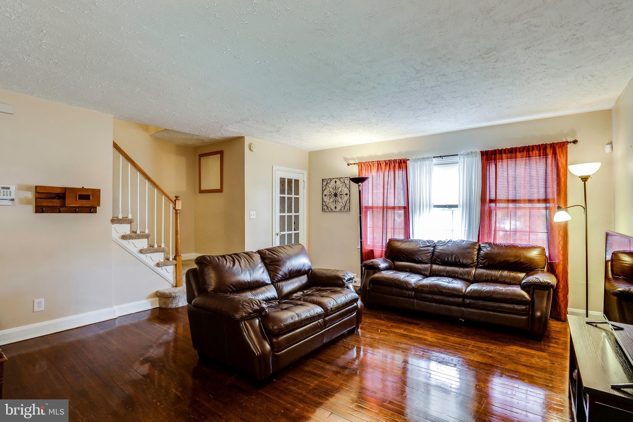 1705 Glen Ridge Road Towson, MD 21286 - Photo 4 of 34
