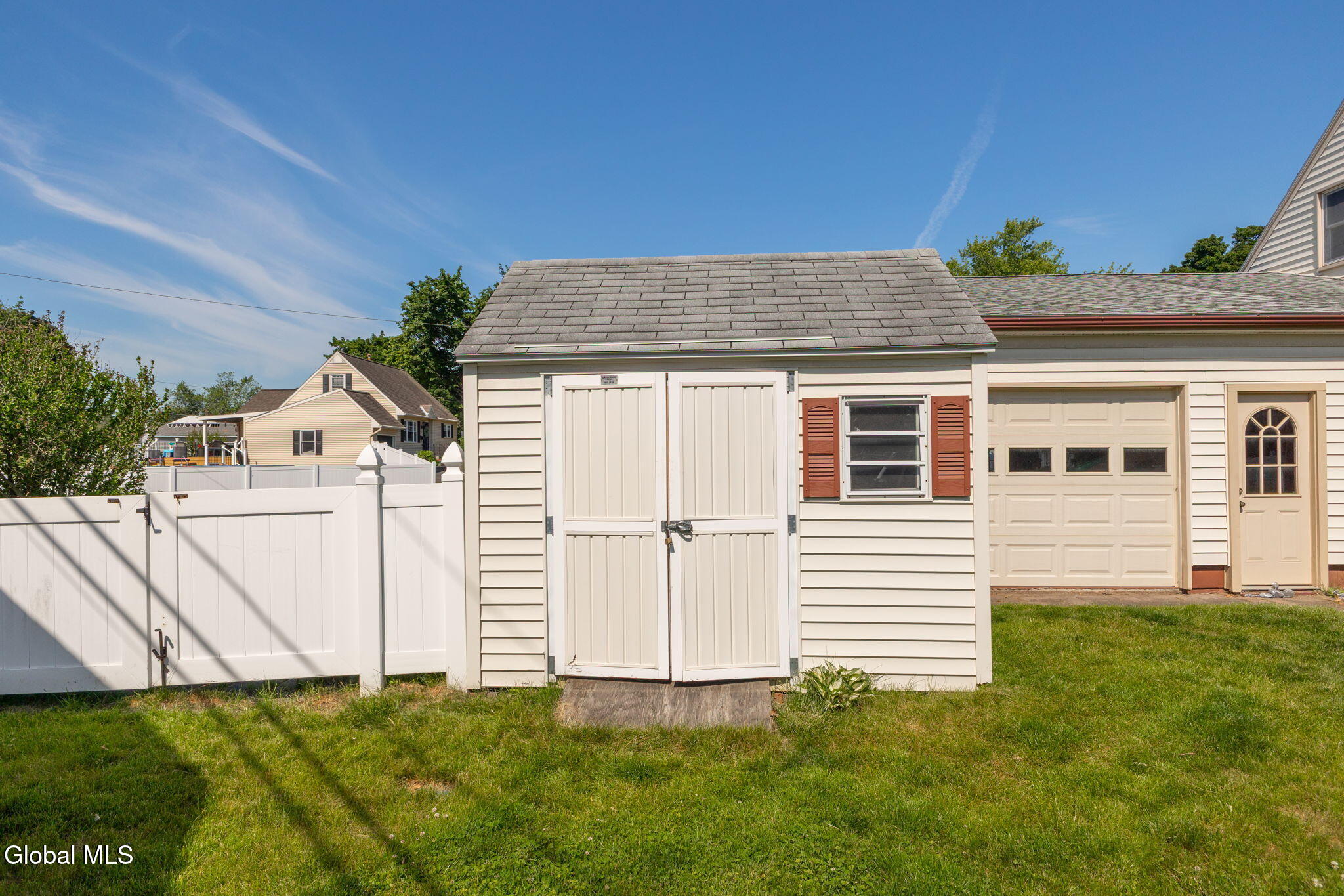 10 Tanglewood Road Colonie, NY 12205 - Photo 34 of 44 46-10Tanglewood_new-105