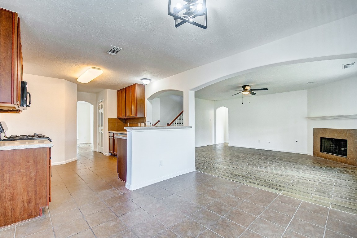 1910 Adobe Falls Drive Spring, TX 77388 - Photo 20 of 50