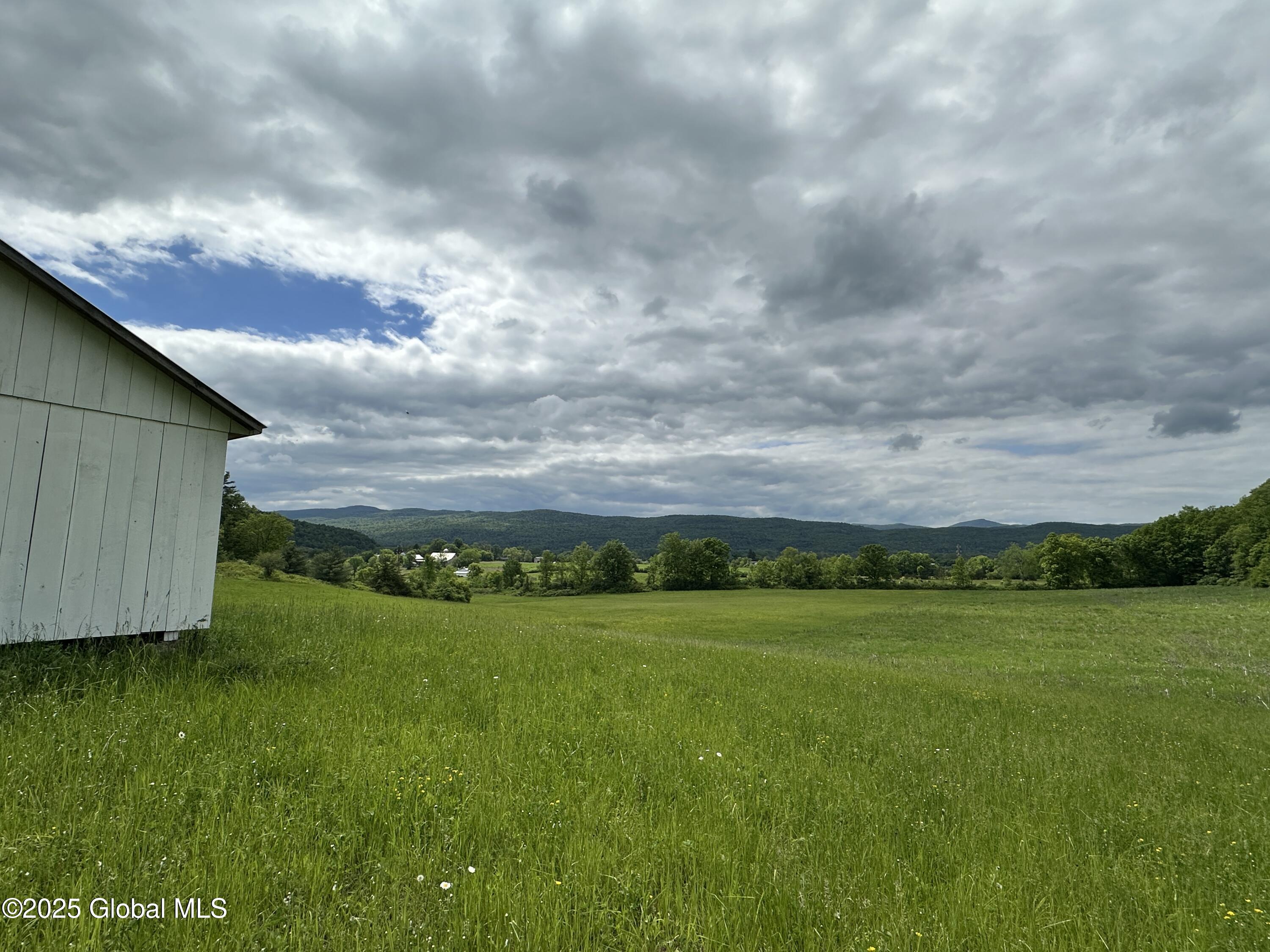 2368 County Rte 12 Whitehall, NY 12887 - Photo 18 of 25 IMG_0370