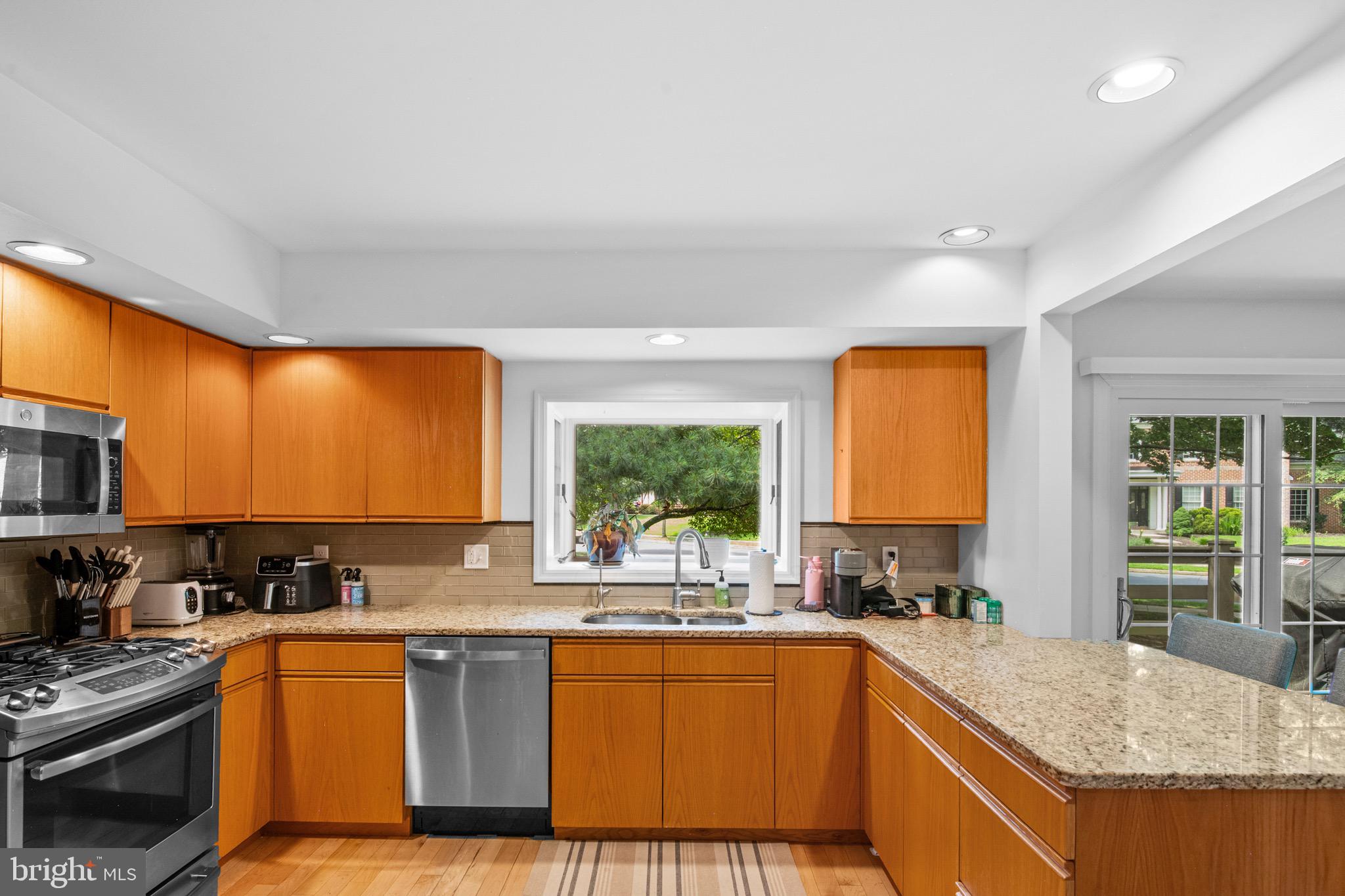 1964 Meadow Lane Reading, PA 19610 - Photo 12 of 31