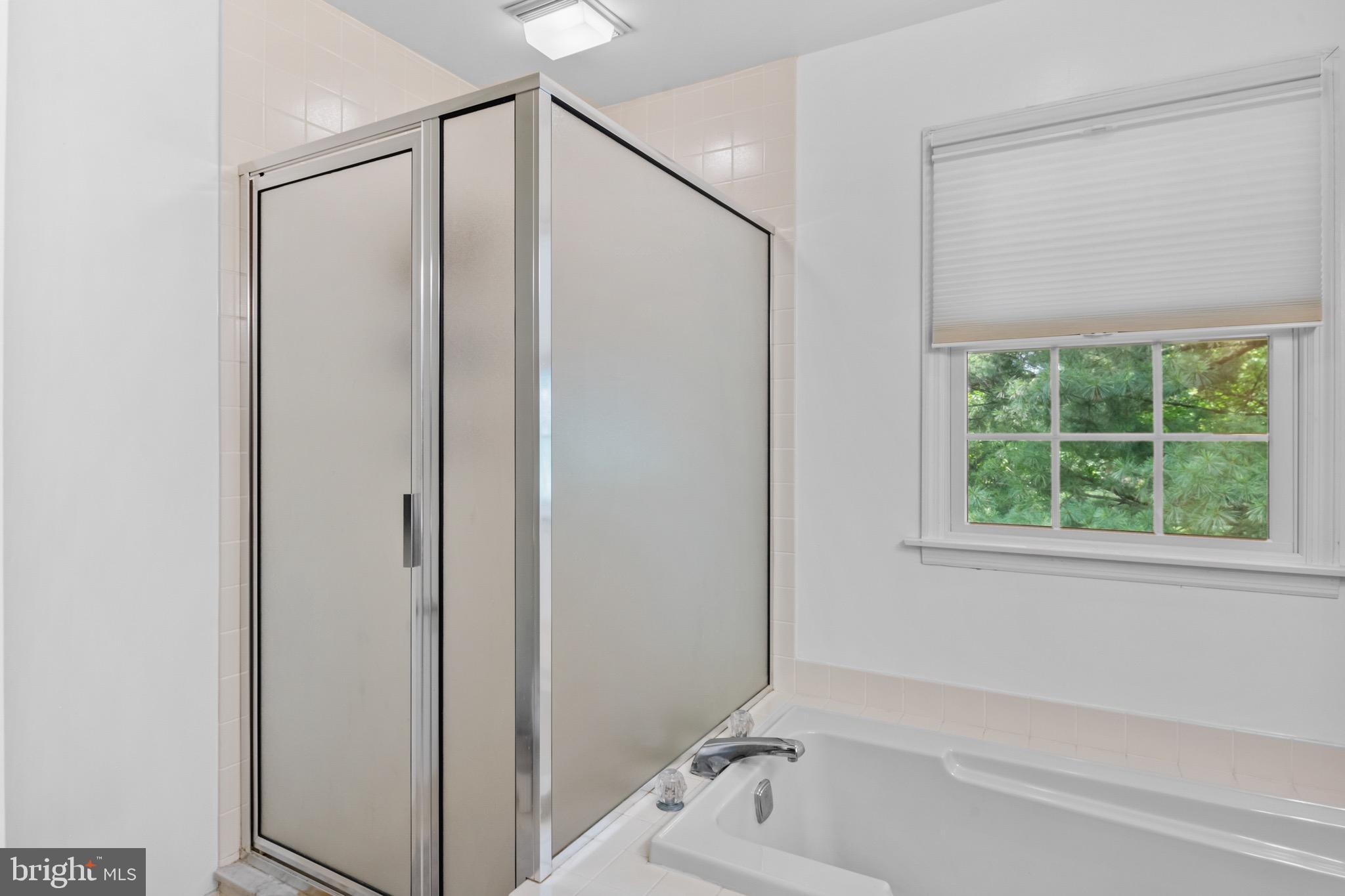 1964 Meadow Lane Reading, PA 19610 - Photo 23 of 31