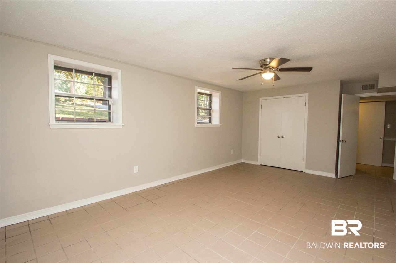 908 Caroline Avenue Daphne, AL 36526 - Photo 21 of 37