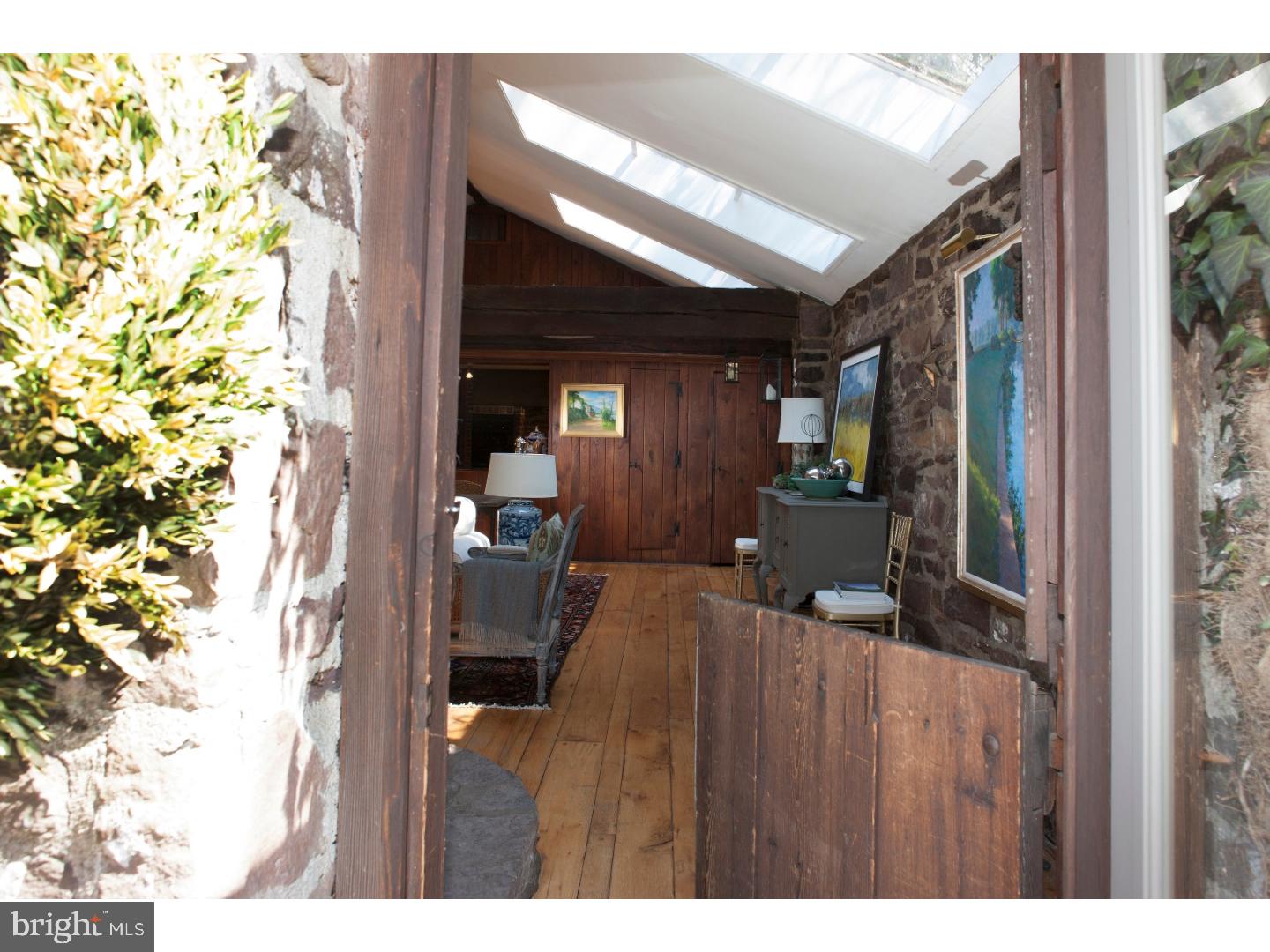 6694 Cuttalossa Road New Hope, PA 18938 - Photo 4 of 22