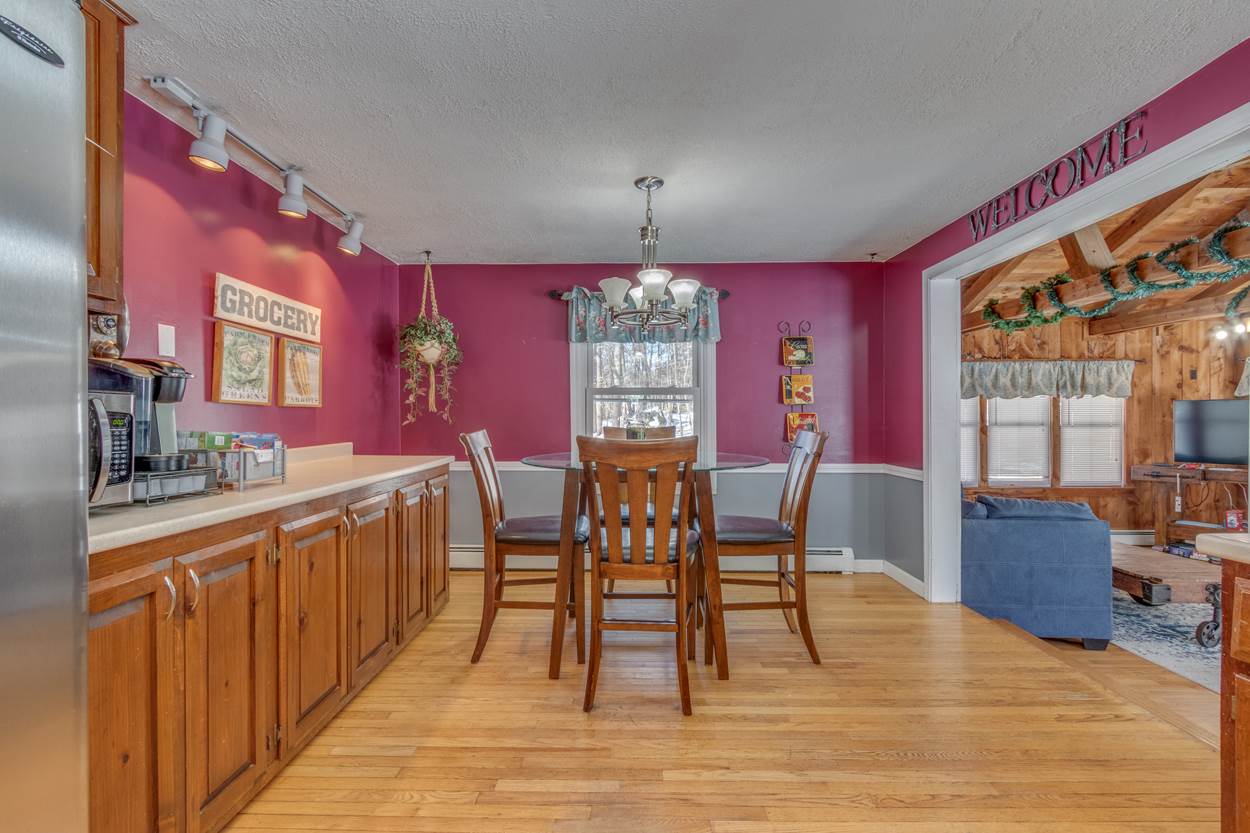 96 Wash Pond Road Hampstead, NH 03841 - Photo 23 of 32