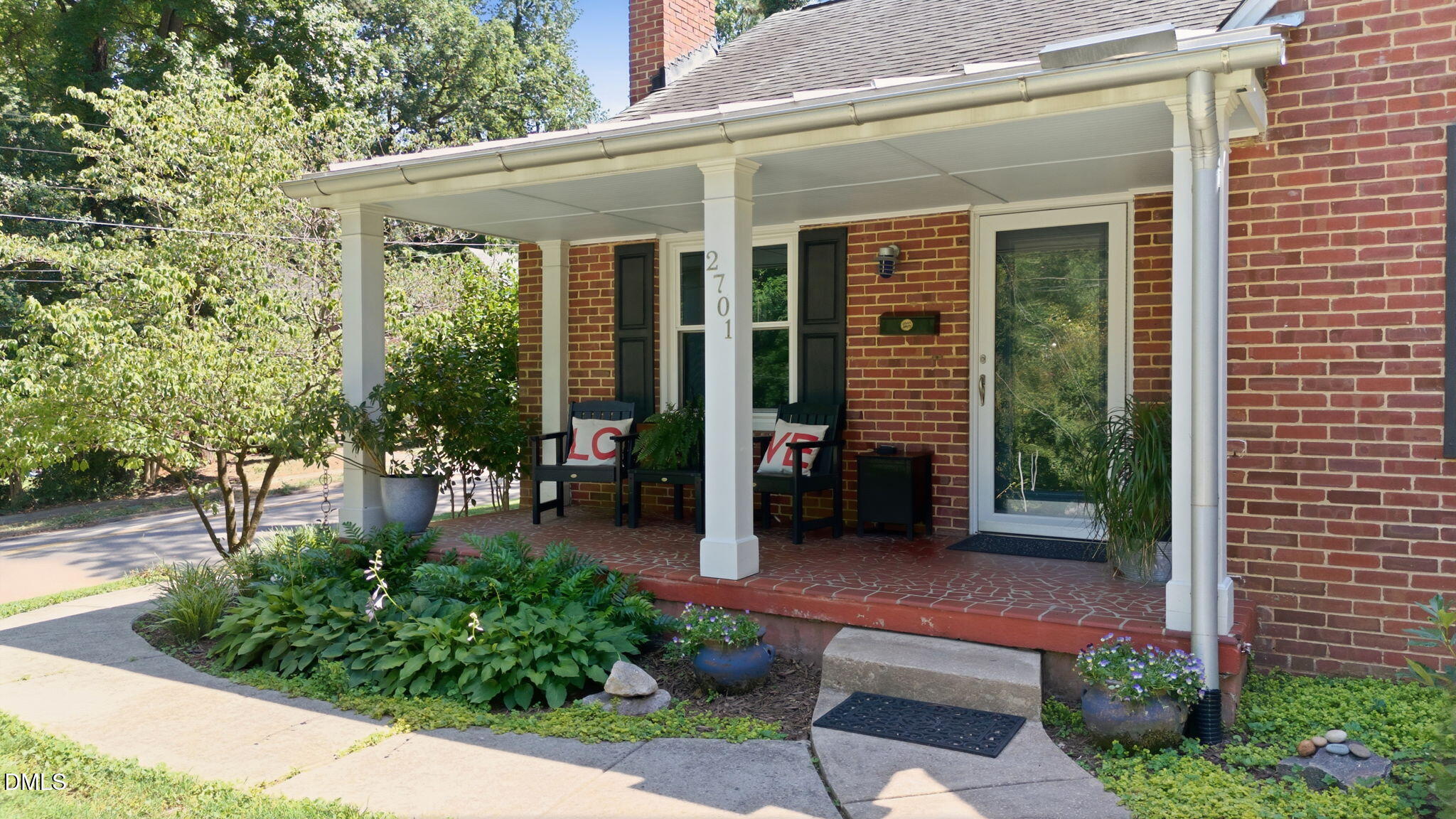2701 Van Dyke Avenue Raleigh, NC 27607 - Photo 10 of 54