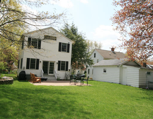 7 Emerson Place Needham, MA 02492 - Photo 4 of 13 Gallery Image 4