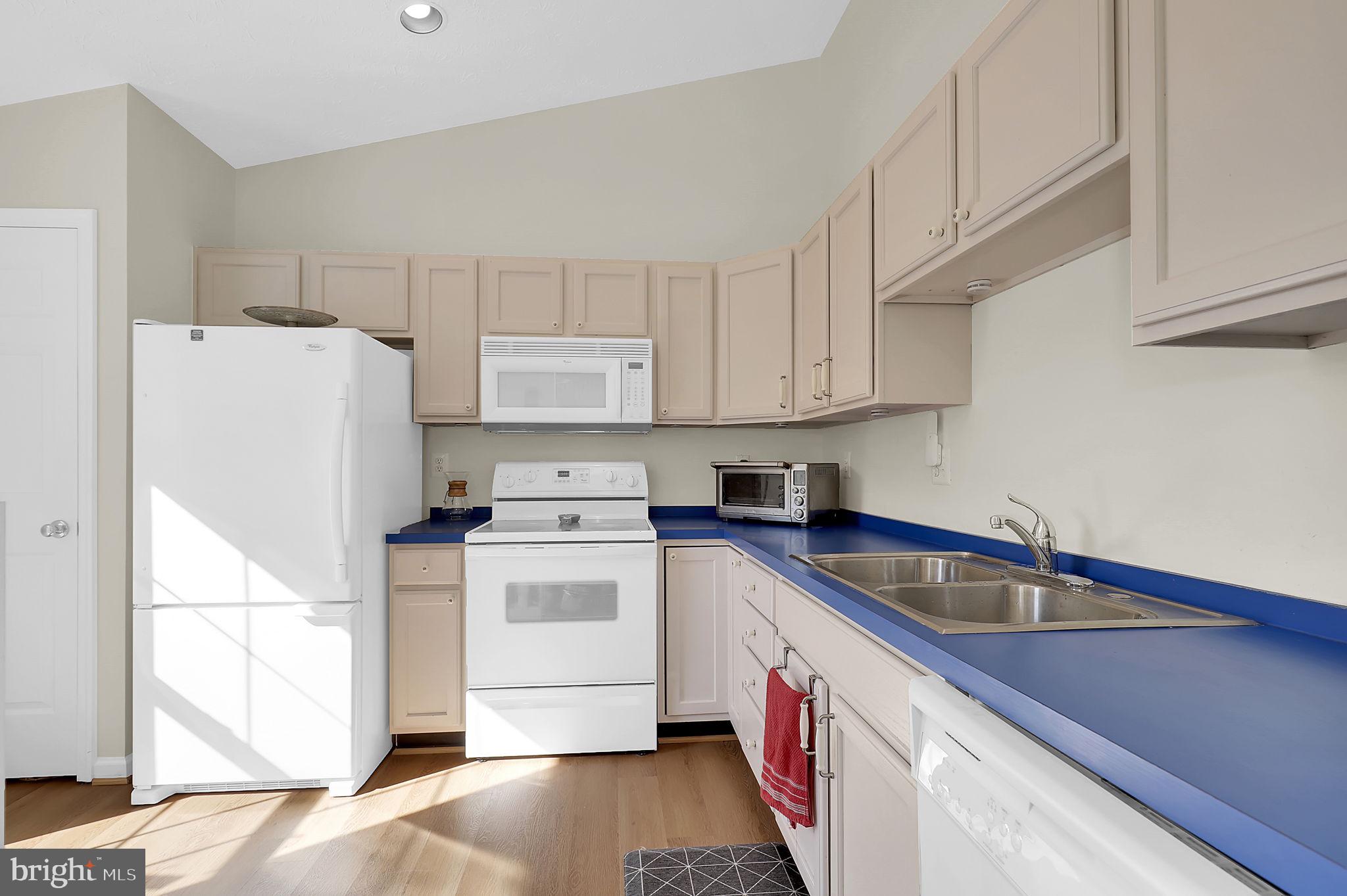25909 Ridge Manor Drive, Unit J Damascus, MD 20872 - Photo 10 of 23