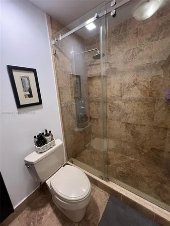 $4,300 | 921 Northwest 133rd Avenue, Miami, FL 33182