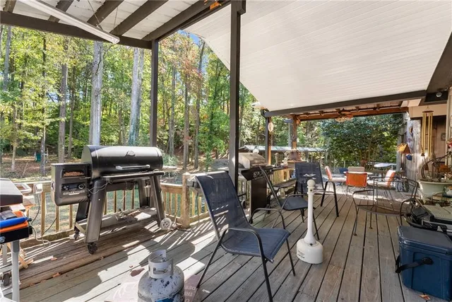 $999,900 | 221 Shallowford Drive, Gainesville, GA 30504