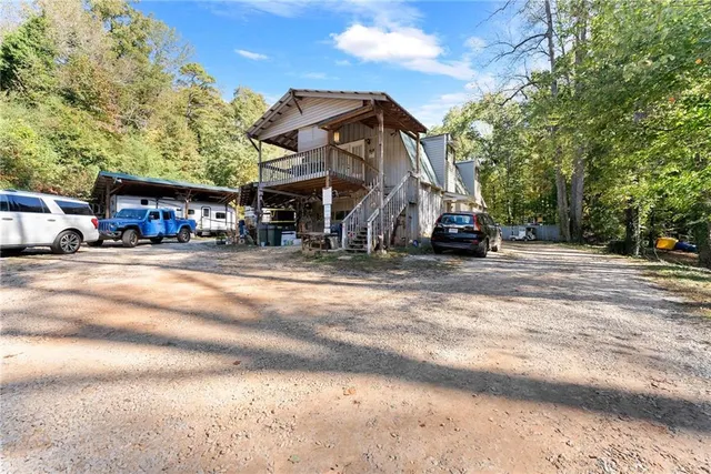 $999,900 | 221 Shallowford Drive, Gainesville, GA 30504